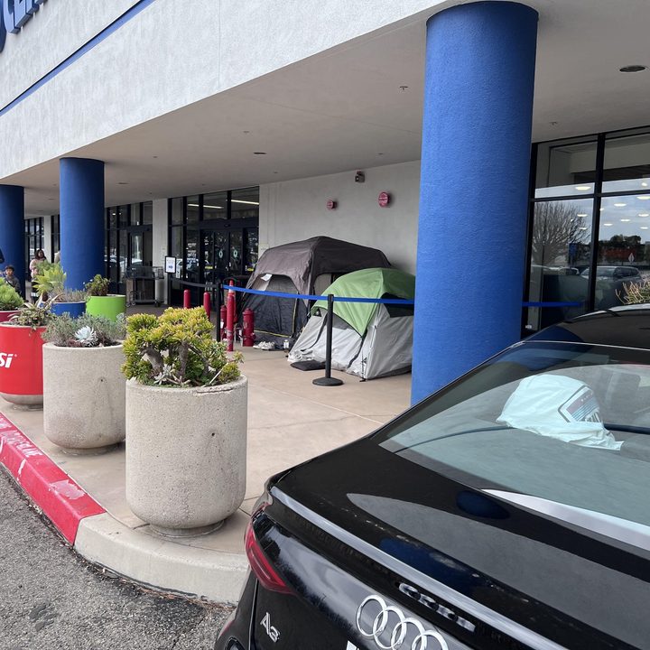 Tents outside of Micro Center for the RTX 5090 release.