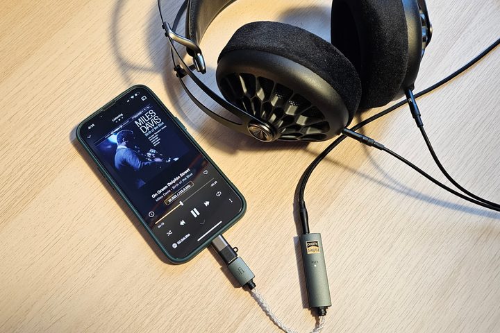 Meze Audio 105 AER with Ifi Go Link Max and an iPhone 14.