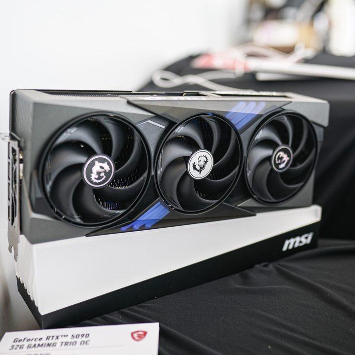 MSI's RTX 5090.