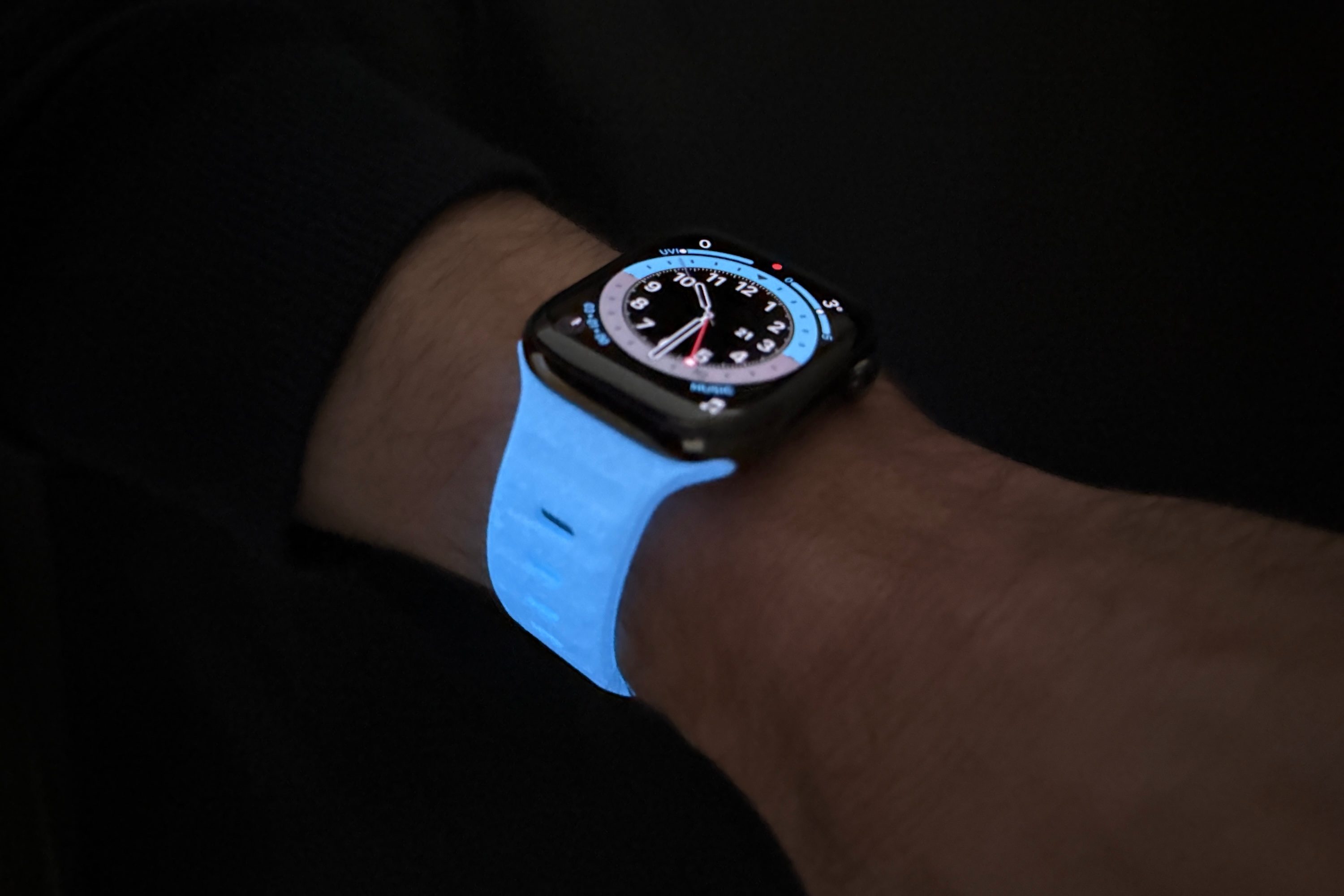 Nomad's glowing Apple Watch band looks outrageous, but that's not