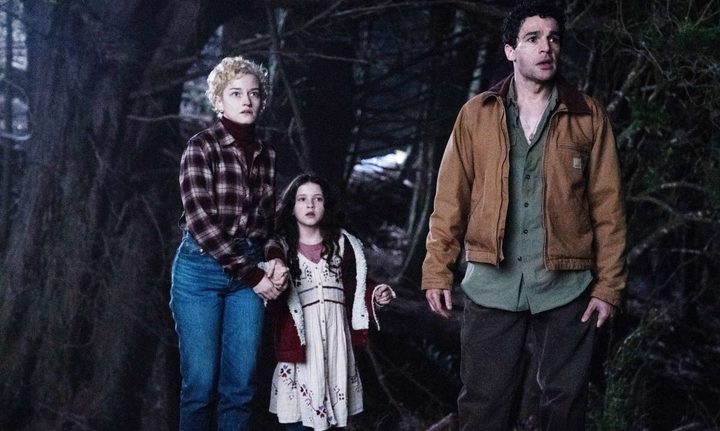 A family looks upset in Wolf Man.