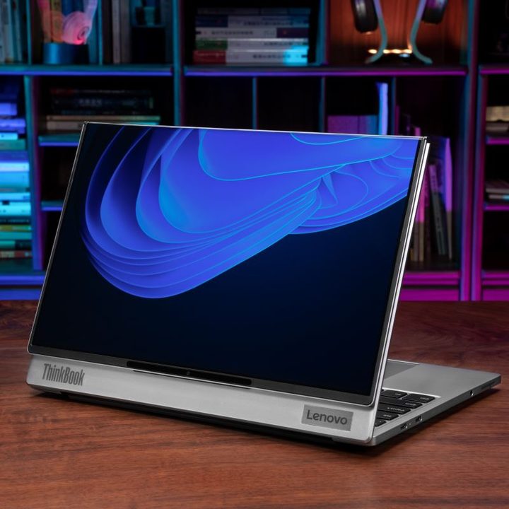 The ThinkBook Flip AI PC read mode.
