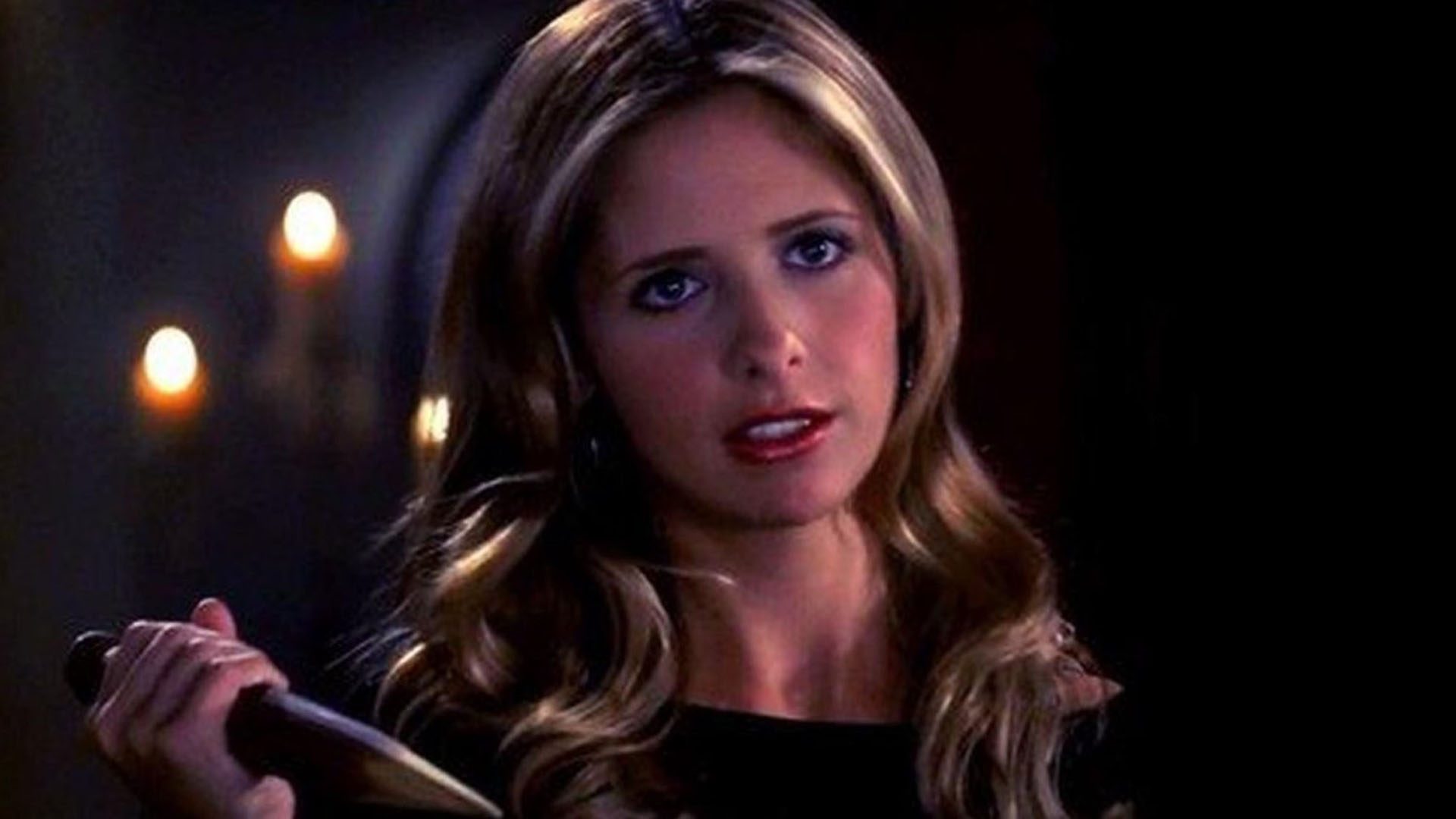 Sarah Michelle Gellar in Buffy the Vampire Slayer.