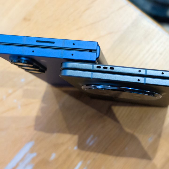 Thickness of the Oppo Find N5 vs the Galaxy Z Fold 6