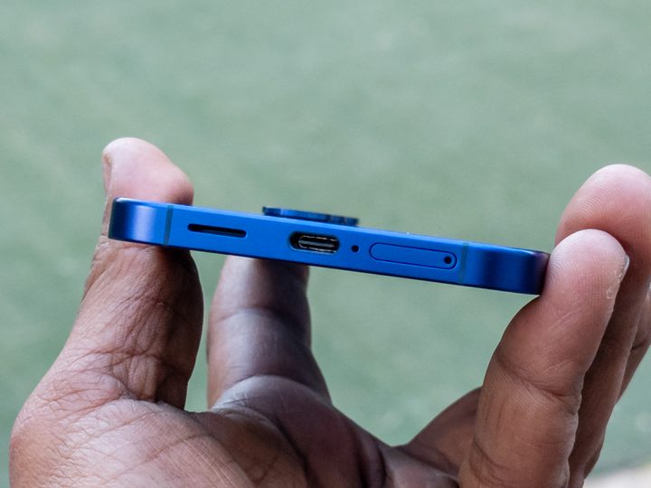 The USB-C port on the Samsung Galaxy S25 Plus