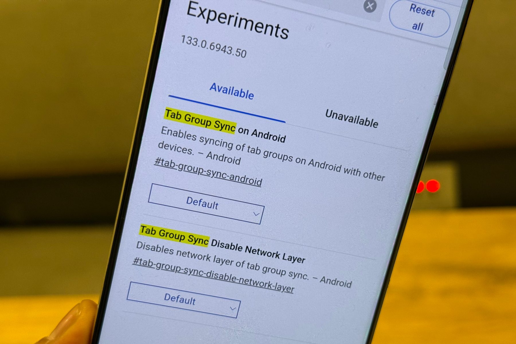 Chrome flag for syncing tab groups on Android.