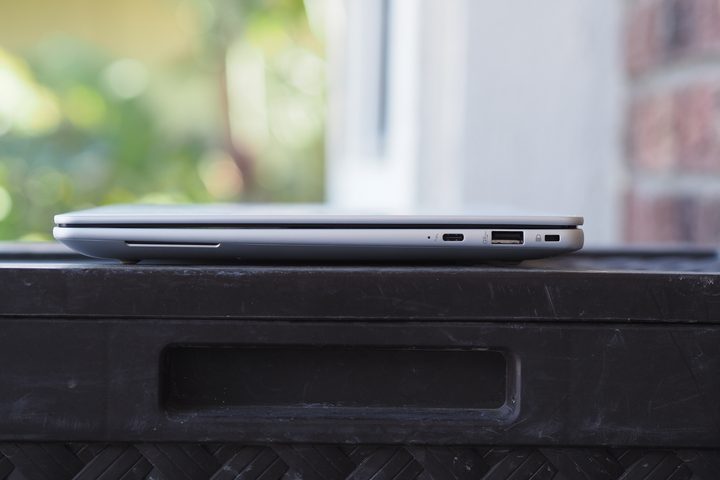 HP EliteBook X G1a right side view showing ports.