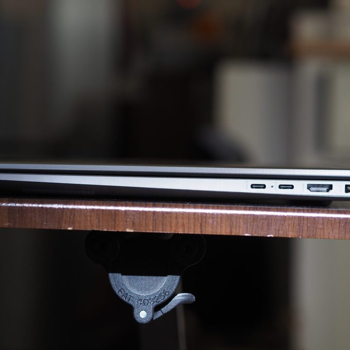 HP Pavilion Laptop 16 right side view showing ports.