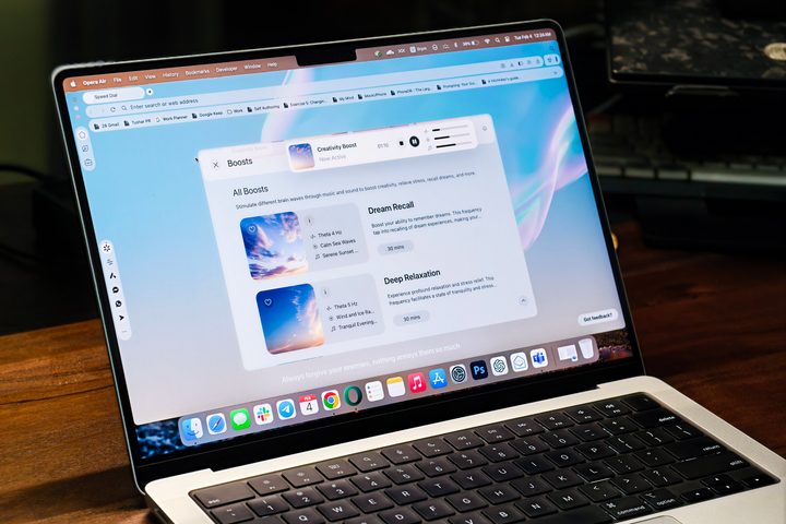 Opera Air web browser for relaxation on MacBook Pro M4 Pro.