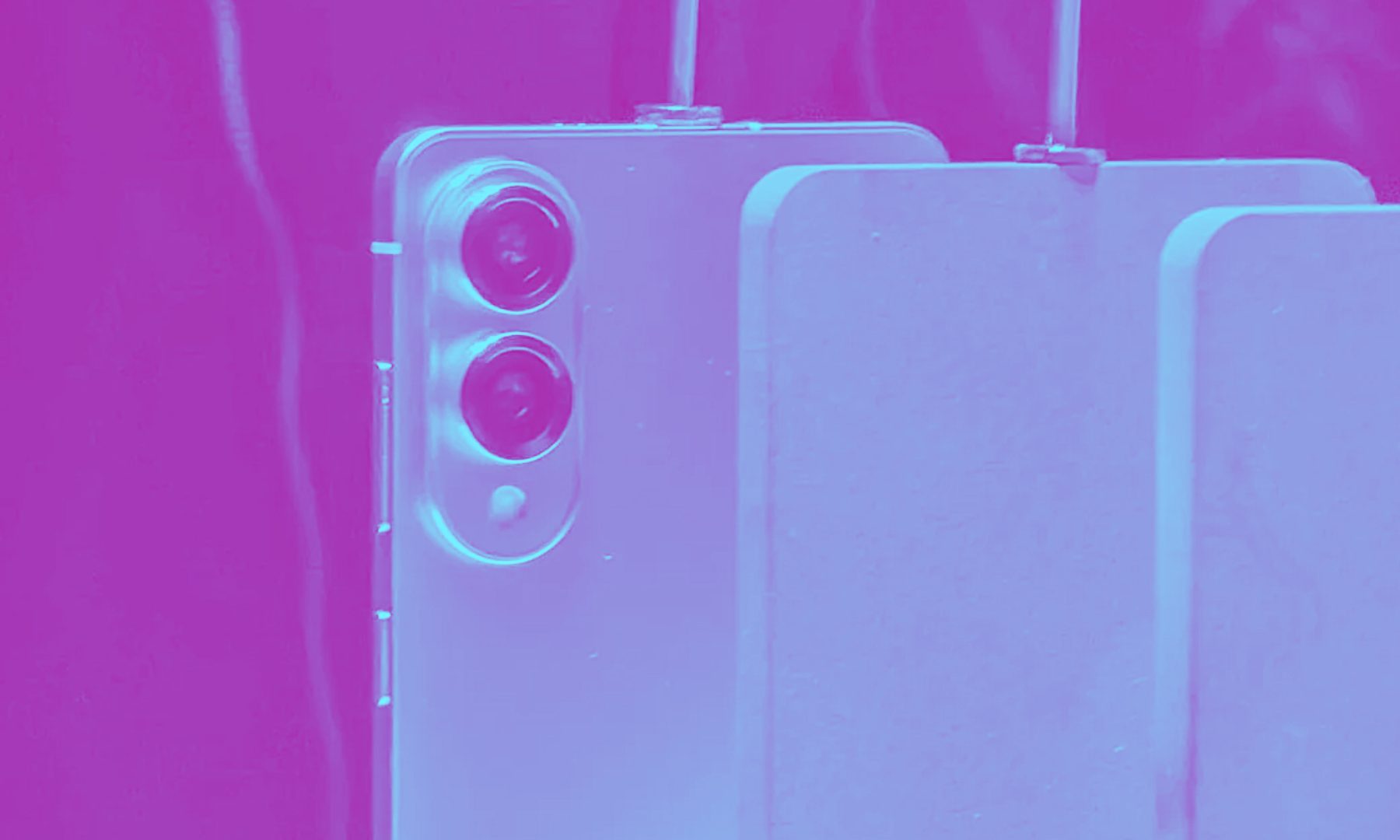 Close-up view of the camera module on Samsung Galaxy S25 Edge.