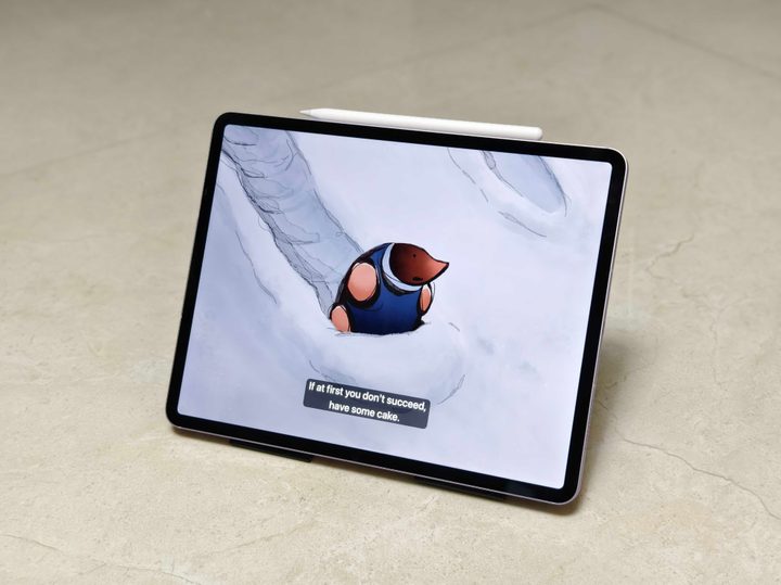 13-inch iPad Air (2025) display.