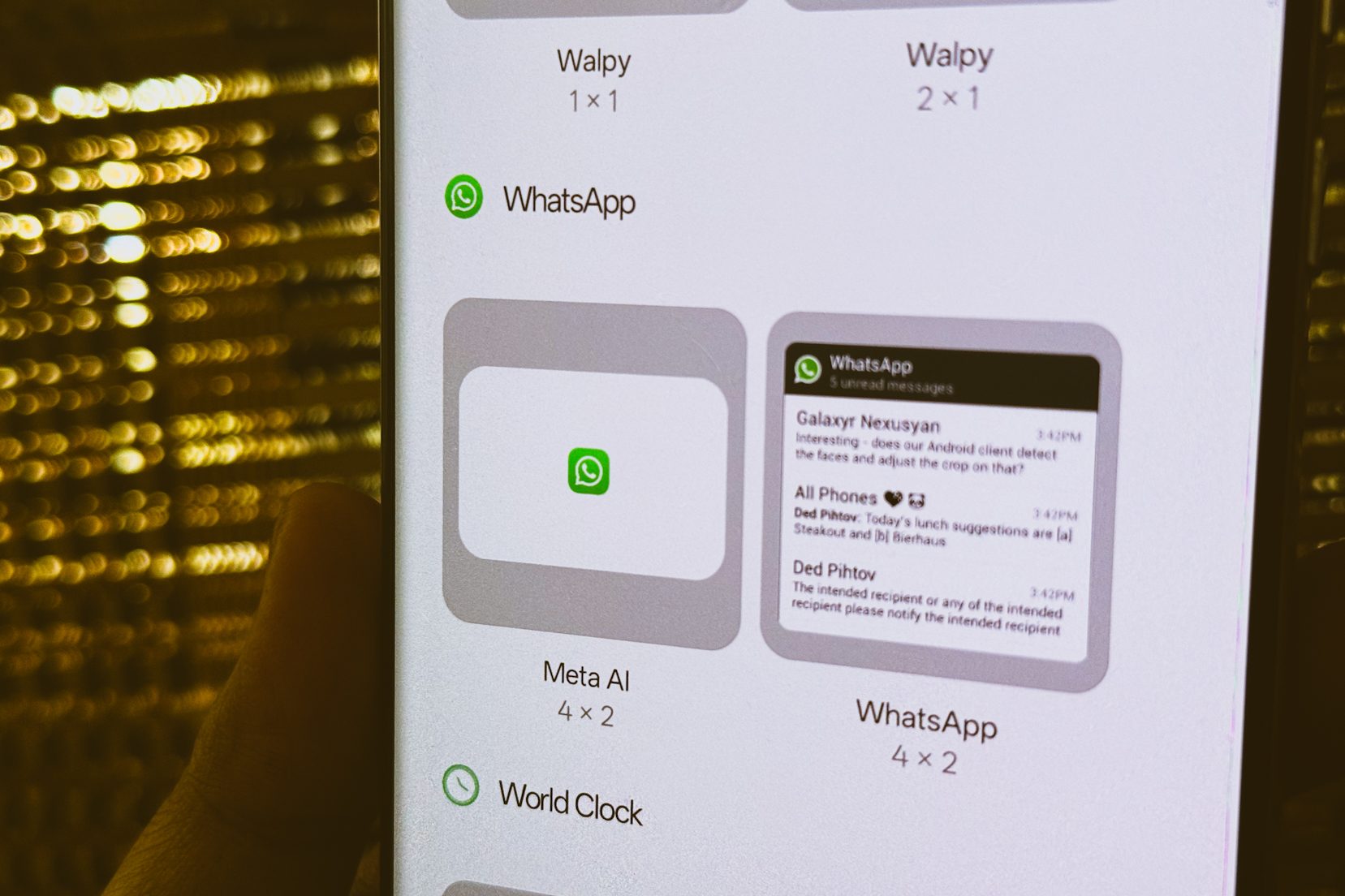 Meta AI widget setup.