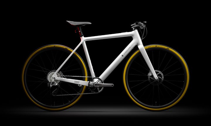 Ponomarets EIDOLON bespoke ebike in white right sideview.