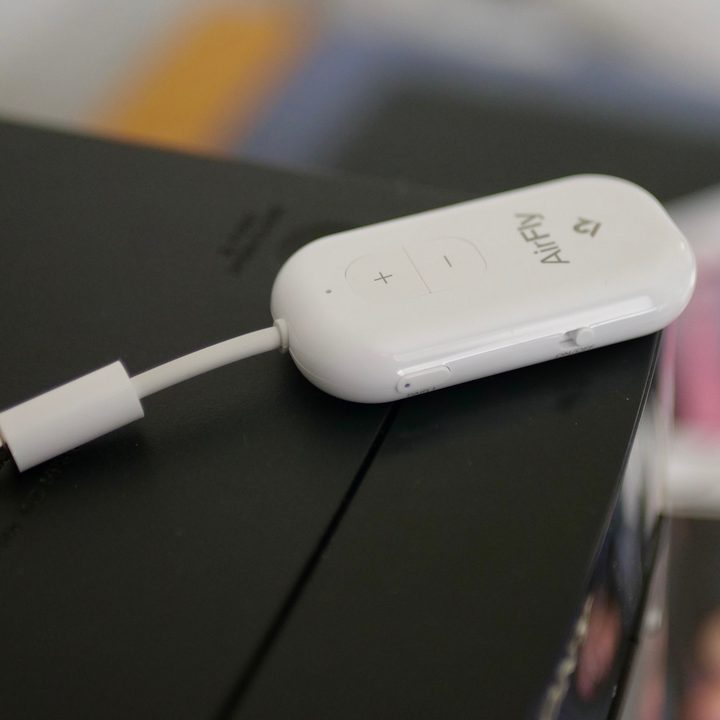 The side of the Twelve South AirFly Pro 2.