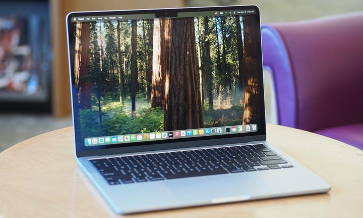 Apple MacBook Air 13 M4 front angled view showing display and keyboard.