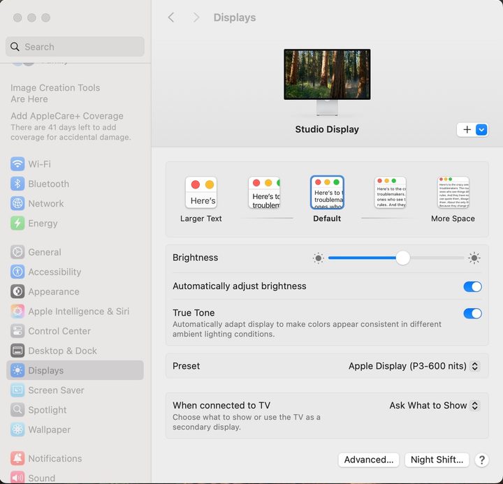 Apple Studio Display screenshot showing configuration options.