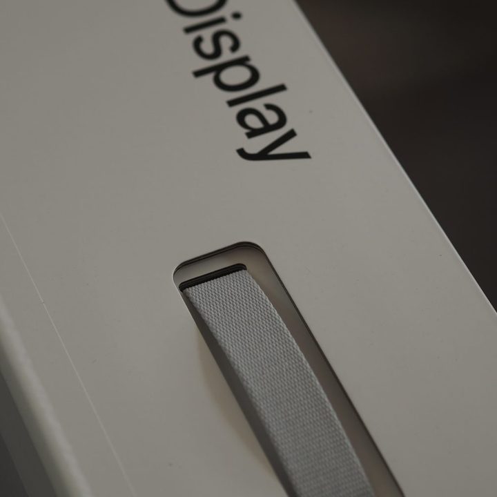 Apple Studio Display top with handle.