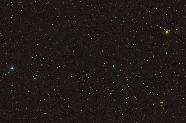 This wide-field view from the Digitized Sky Survey 2 shows the region of the sky around JADES-GS-z14-0, the most distant galaxy known yet. The galaxy is located at the centre of the frame, but it is too faint to be seen here. Observations with the Atacama Large Millimeter/submillimeter Array (ALMA) have revealed the presence of oxygen in this galaxy –– the furthest detection of oxygen yet.