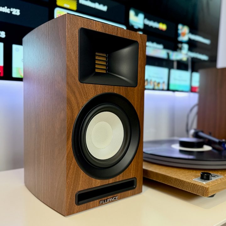 The Fluance Ri71 powered bookshelf speakers.