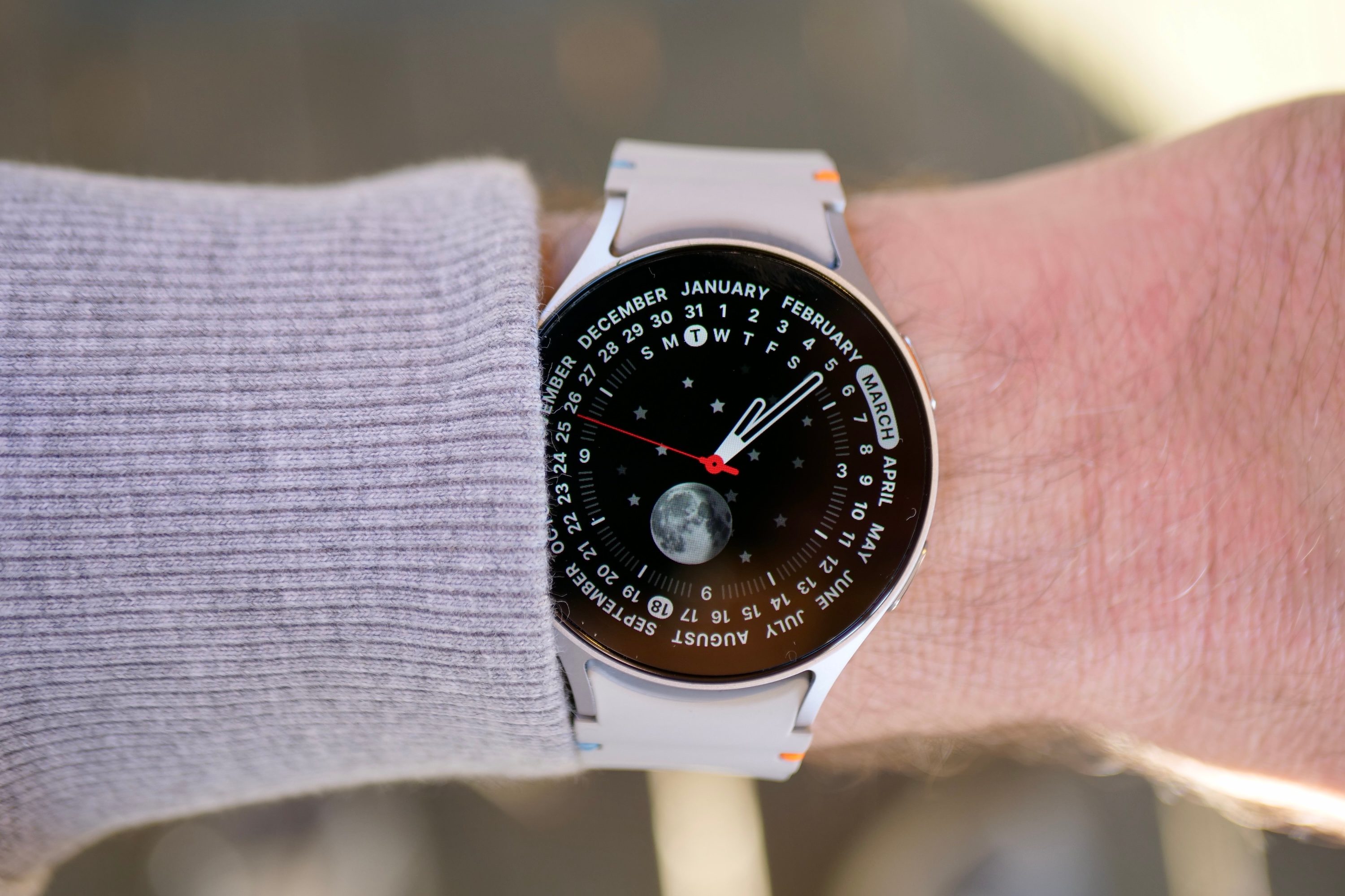 A person wearing the Samsung Galaxy Watch 7.