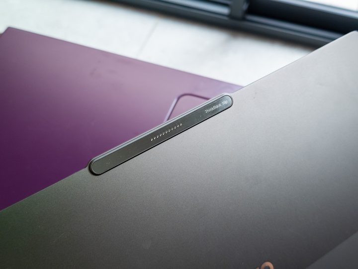Pogo pin connectors on the Lenovo 2nd Display concept shown off at MWC 2025