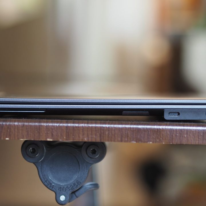 Lenovo ThinkPad X9-14 right side view showing ports.