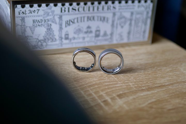 The RingConn Gen 2 Air and the Oura Ring 4.