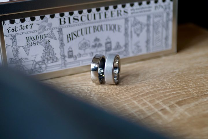 The RingConn Gen 2 Air and the Oura Ring 4.