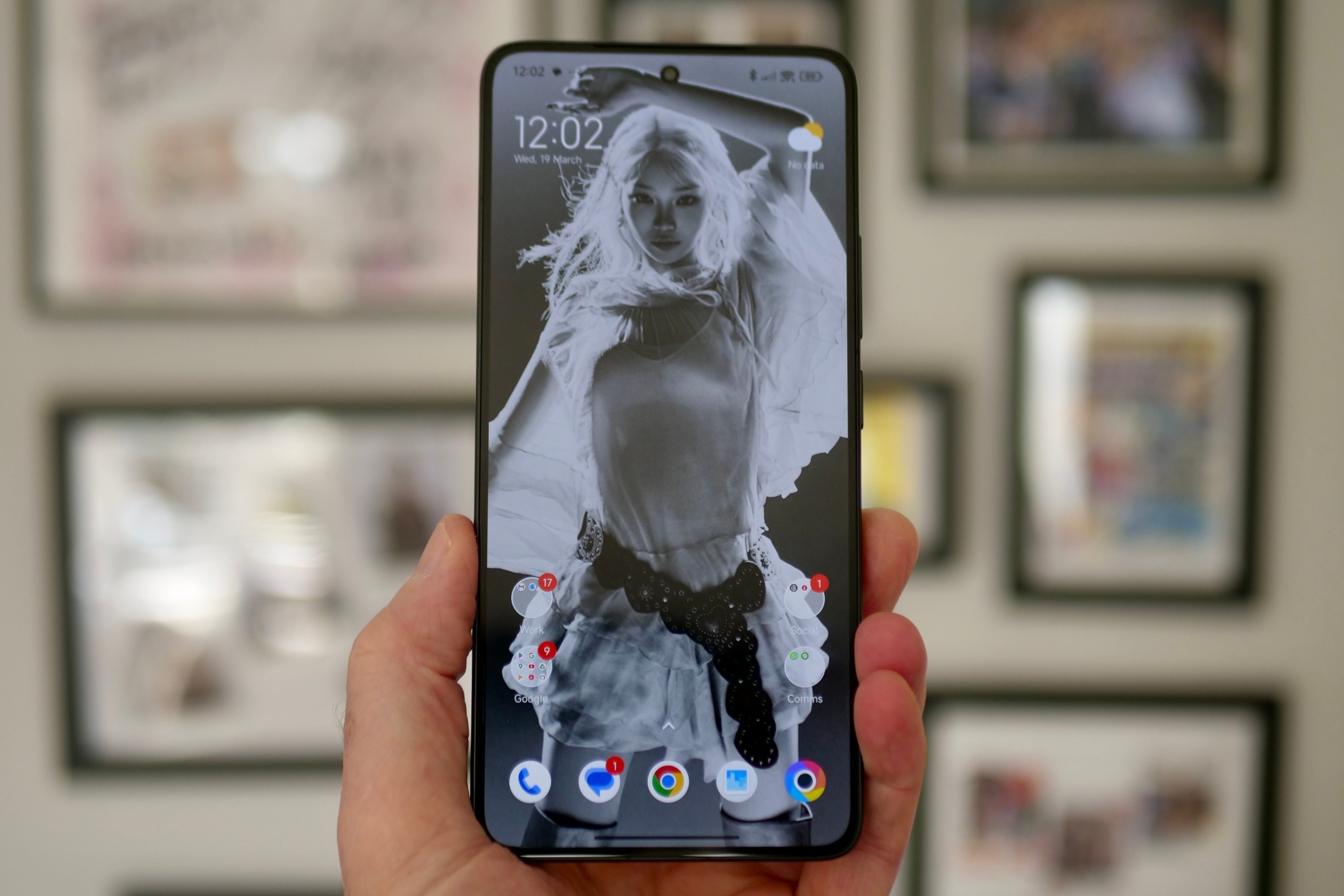 A person holding the Poco F7 Ultra.