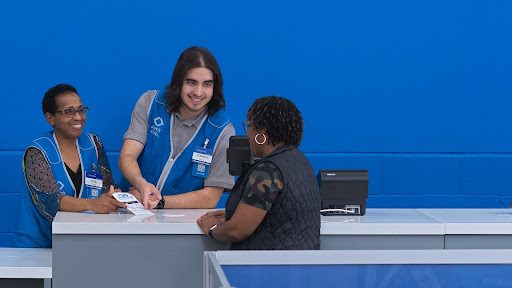 new member enrolling at Sam's Club
