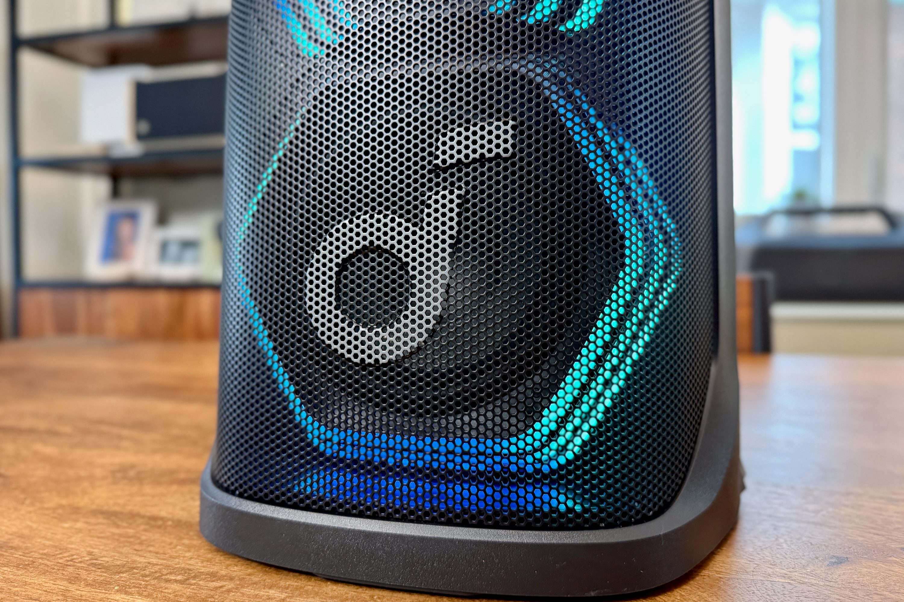 [EMBARGO 3/19/25] The Soundcore Rave 3S party speaker.