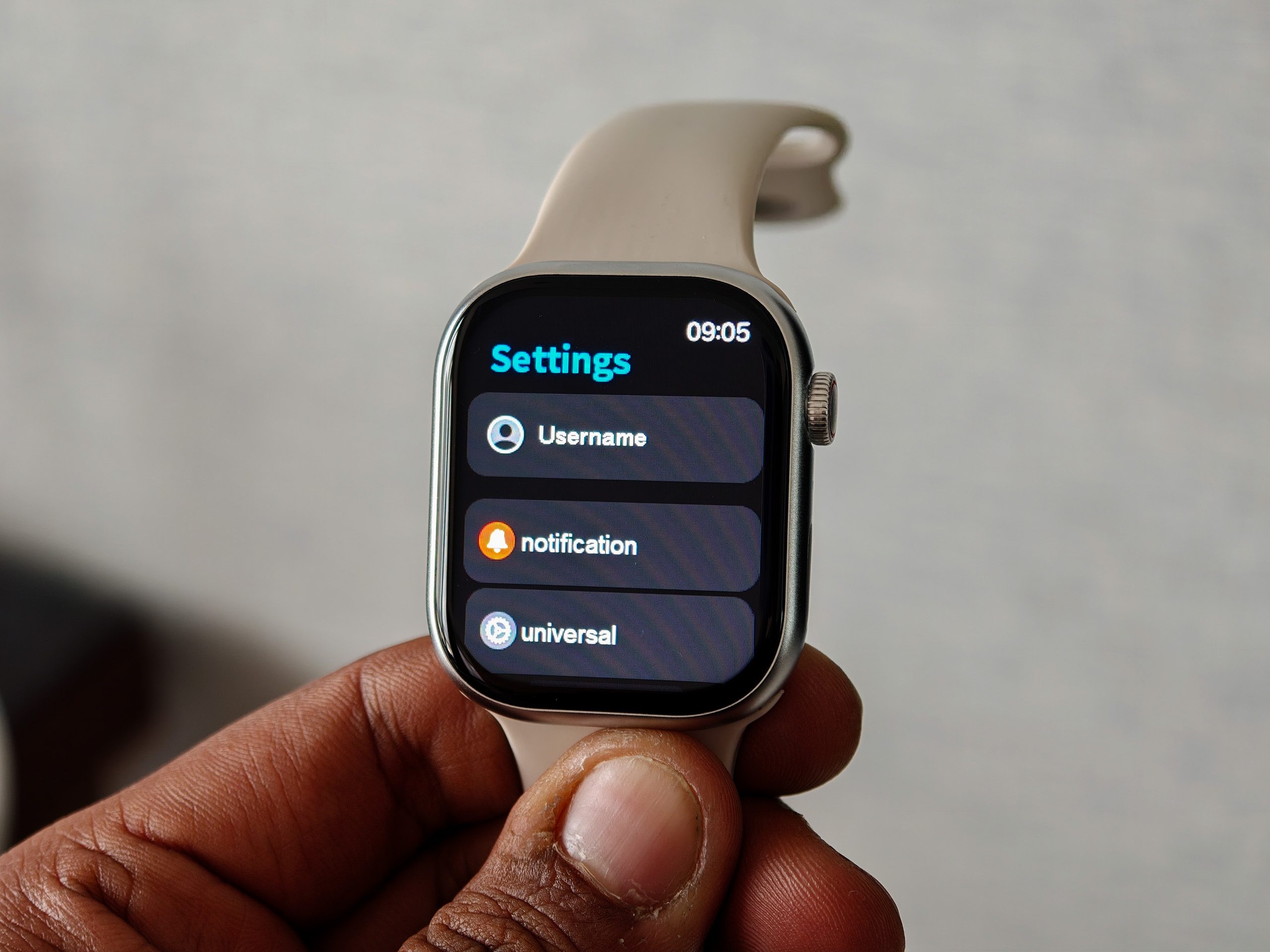 Settings menu on a Apple Watch Series 10 copycat product