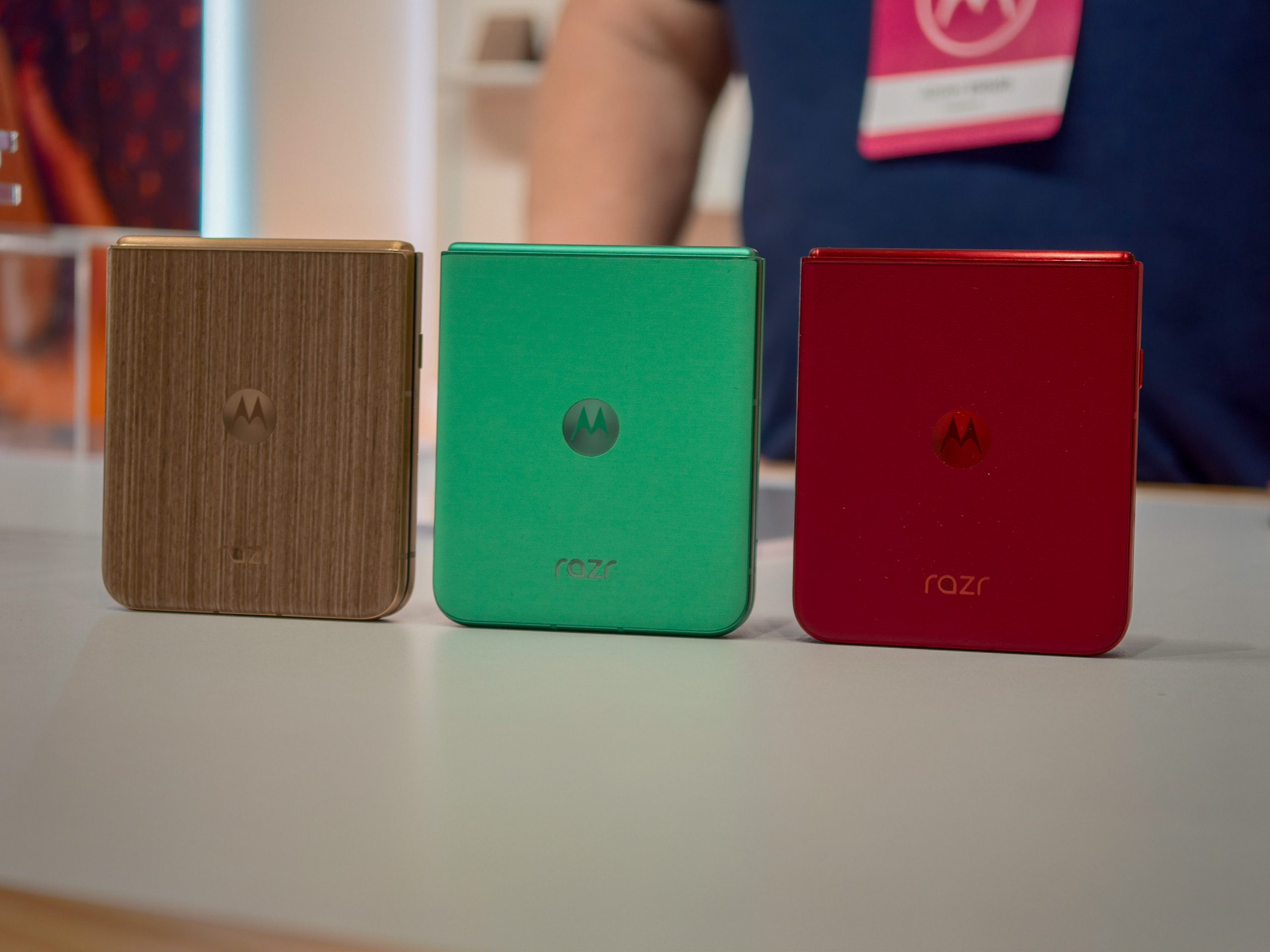 Moto Razr 2025 series colors and finishes