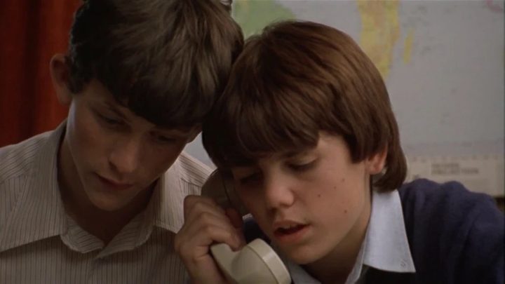 Jonathan Tucker and Anthony DeSimone in The Virgin Suicides.