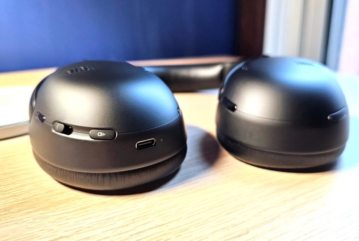 JBL Tour One M3.