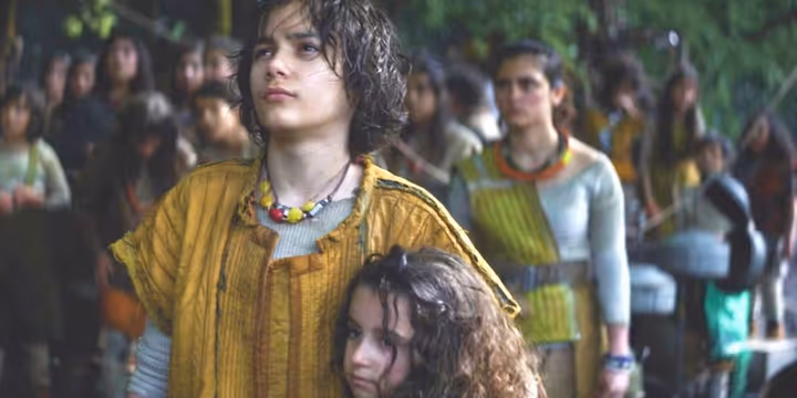 Antonio Viña and Belle Swarc in Andor season 1.
