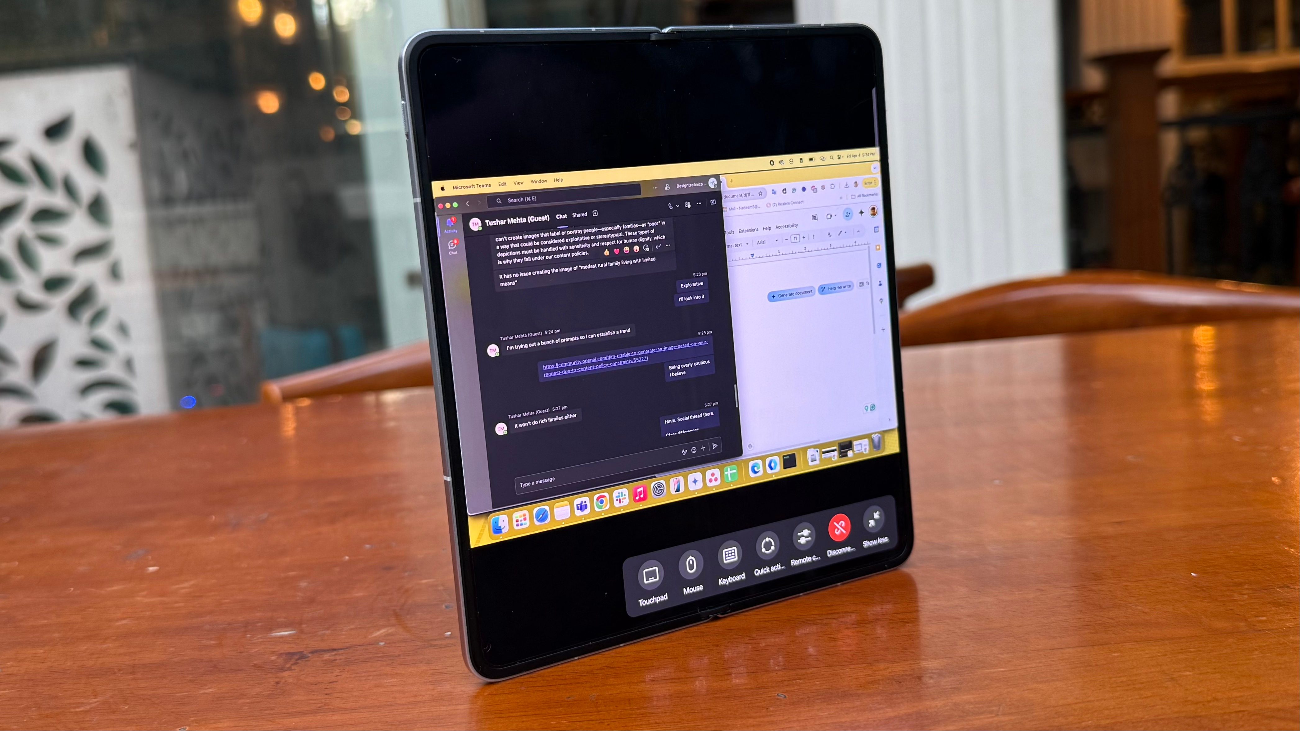 The Oppo Find N5 is facilitating remote control of a Mac.