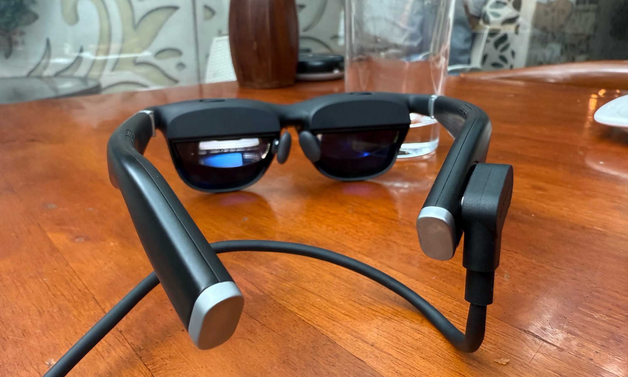 Connection view of Viture One smart glasses.