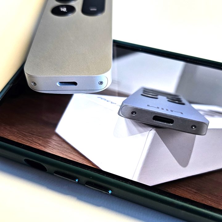 Wiim Voice Remote 2 with Apple Siri Remote.