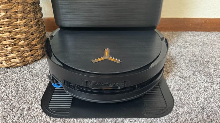 A close up shot of the X9 Pro Omni