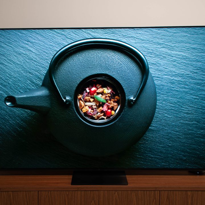 TCL QM7K