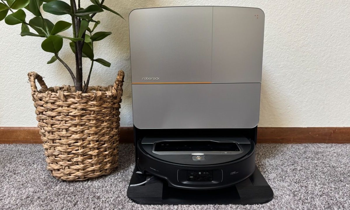 The Roborock Saros Z70 docked.