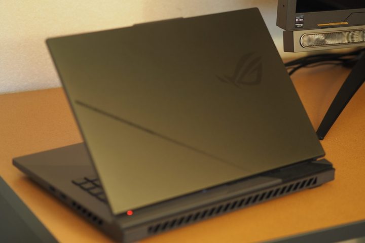 Asus ROG Strix G16 rear view showing lid and logo.