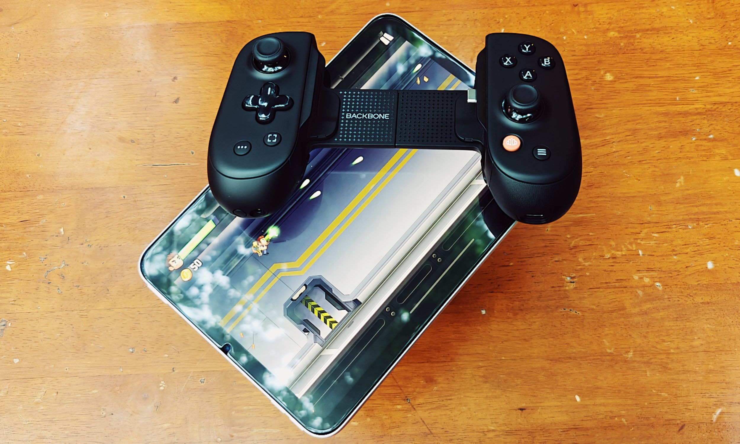 Backbone Pro review: Mobile controller royalty charts a bold new