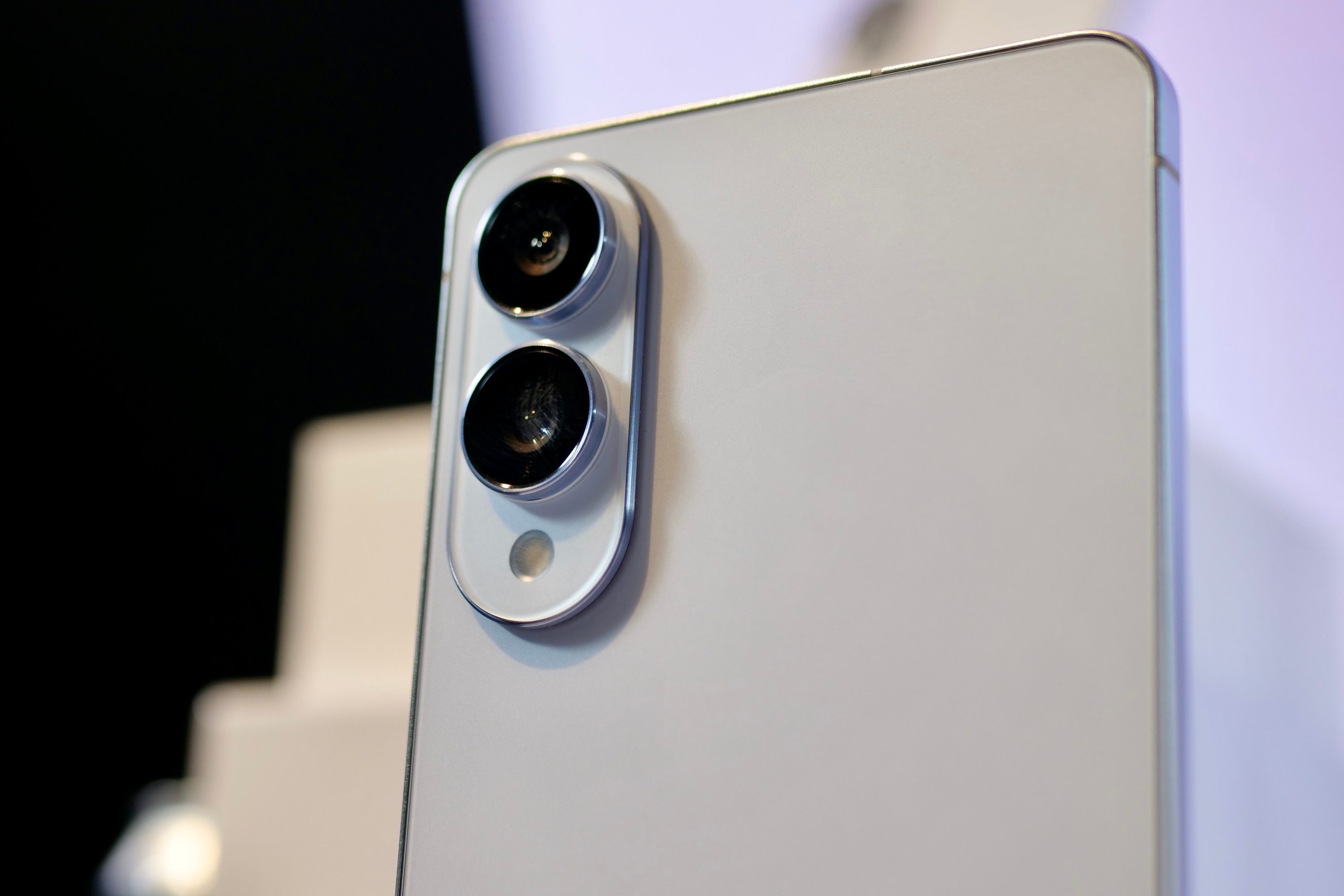 The Samsung Galaxy S25 Edge's camera.