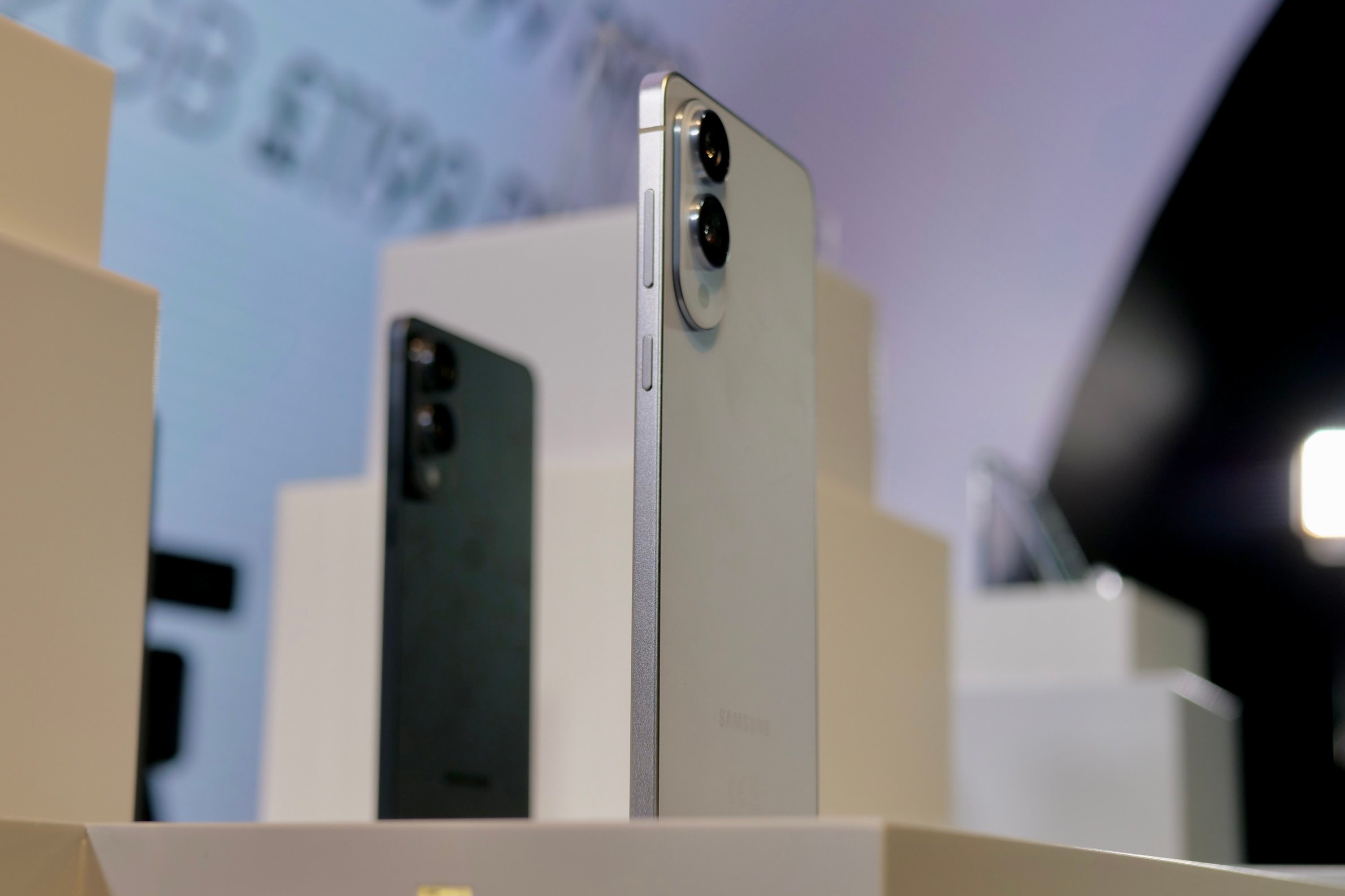 The side of the Samsung Galaxy S25 Edge.