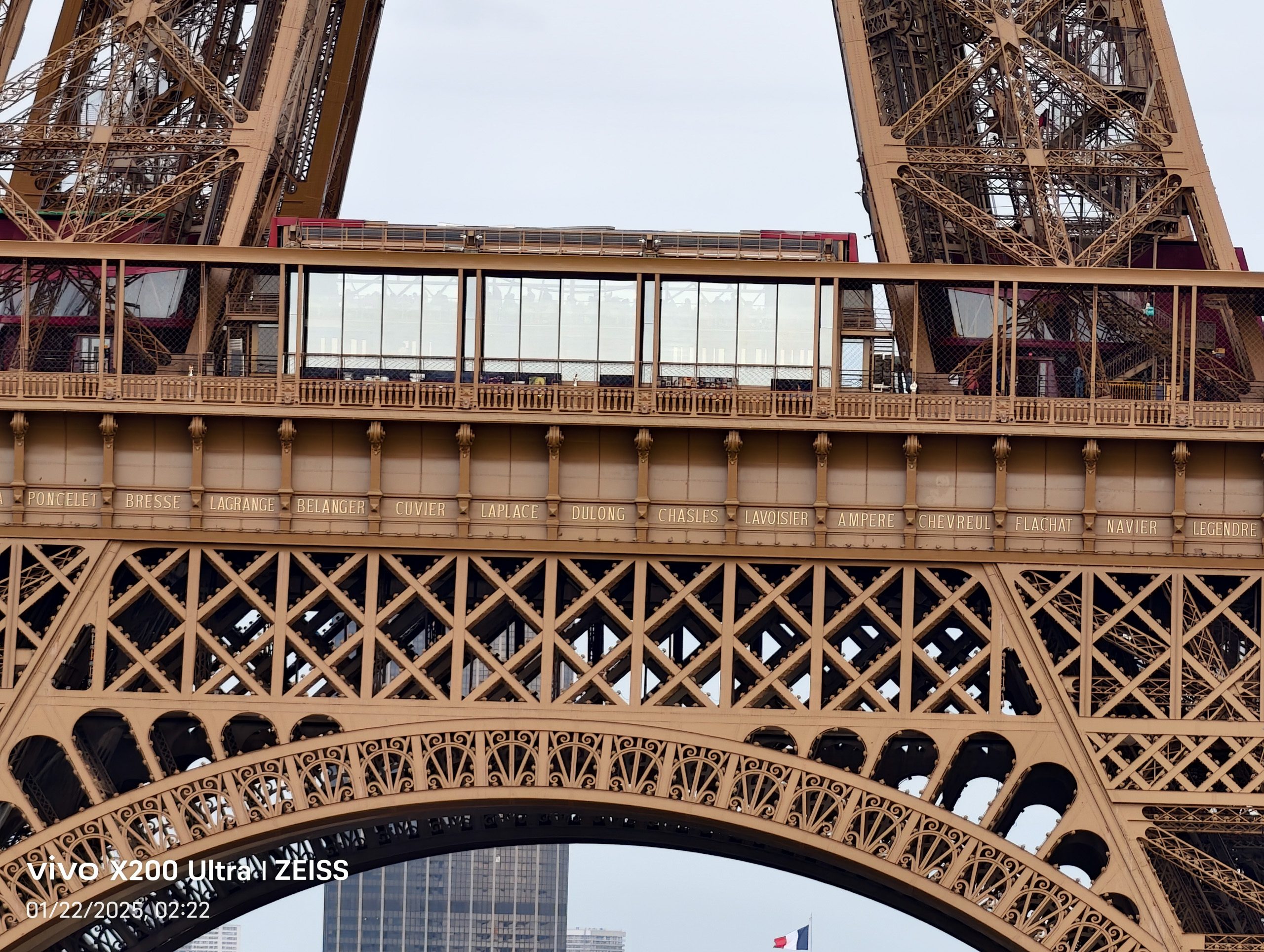 10x photo of the Eiffel Tower in Paris captured on the Vivo X200 Ultra