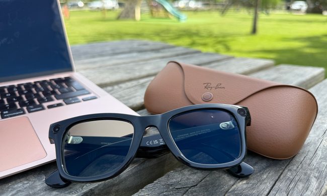 The Ray-Ban Meta smartglasses and case.