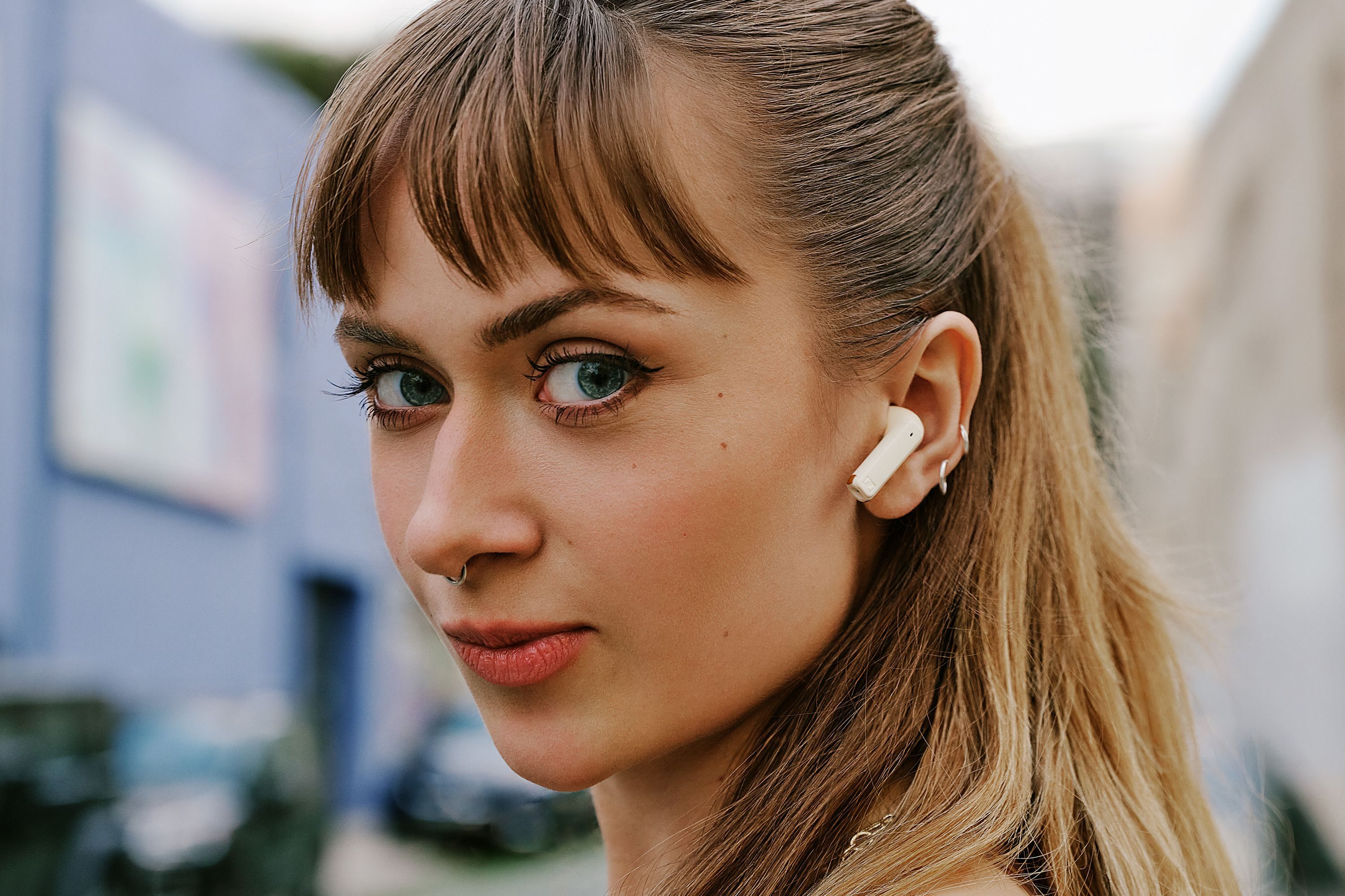 Sennheiser Accentum Open.