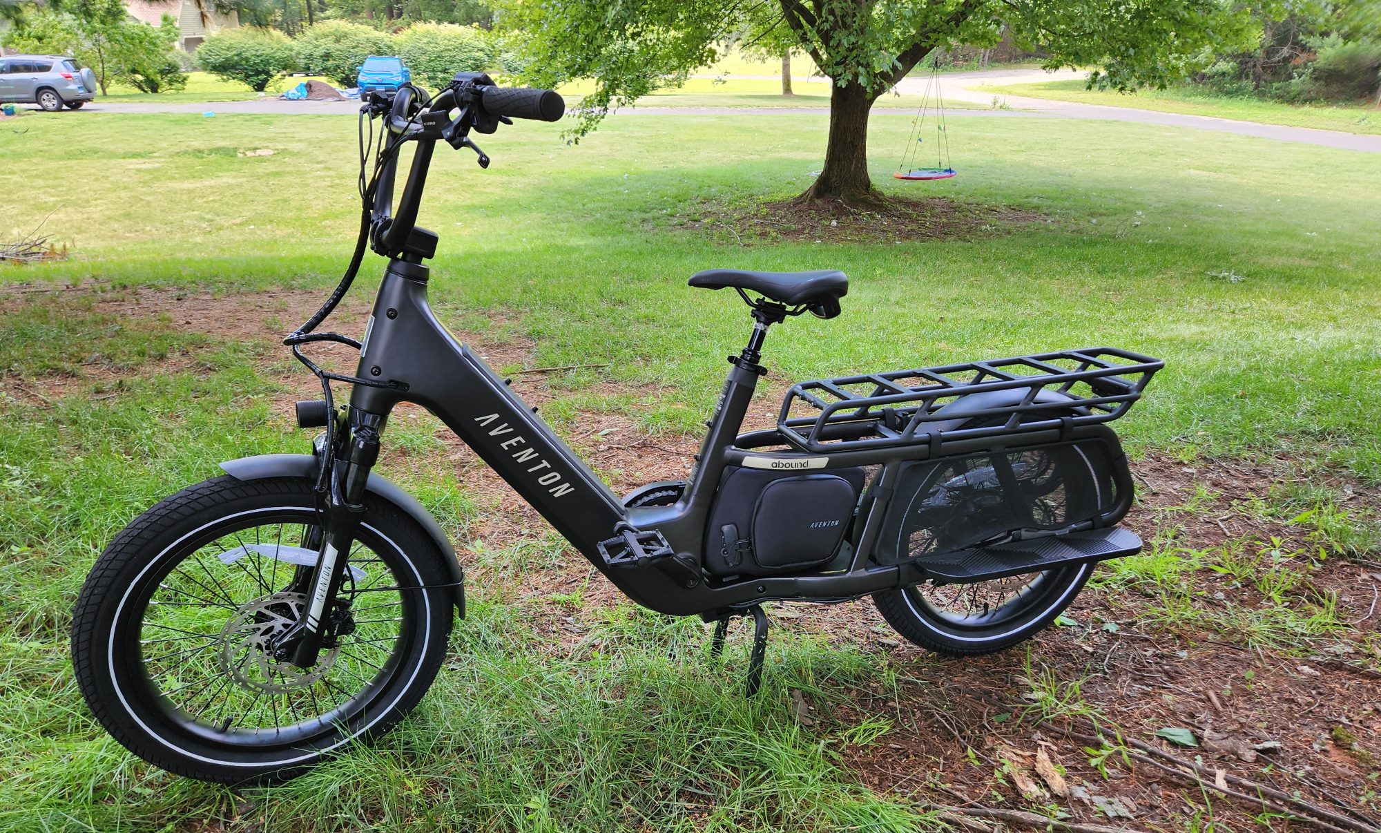 The Aventon Abound LR is fine for riding on moderate off-road terrain.
